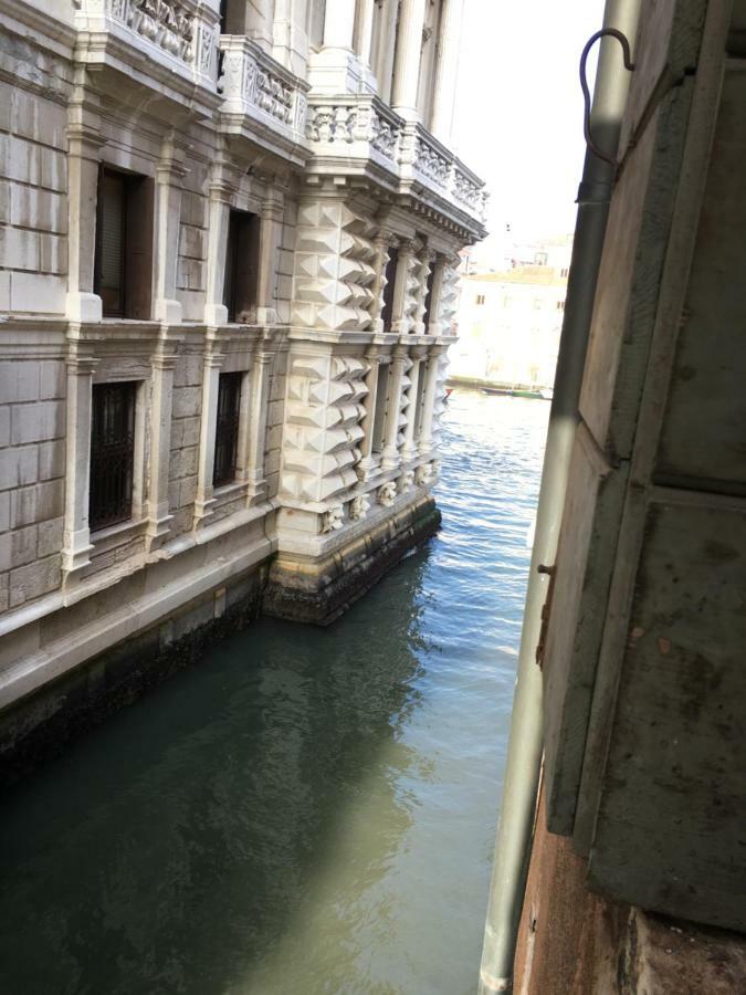 Ca' Correggio * Venise