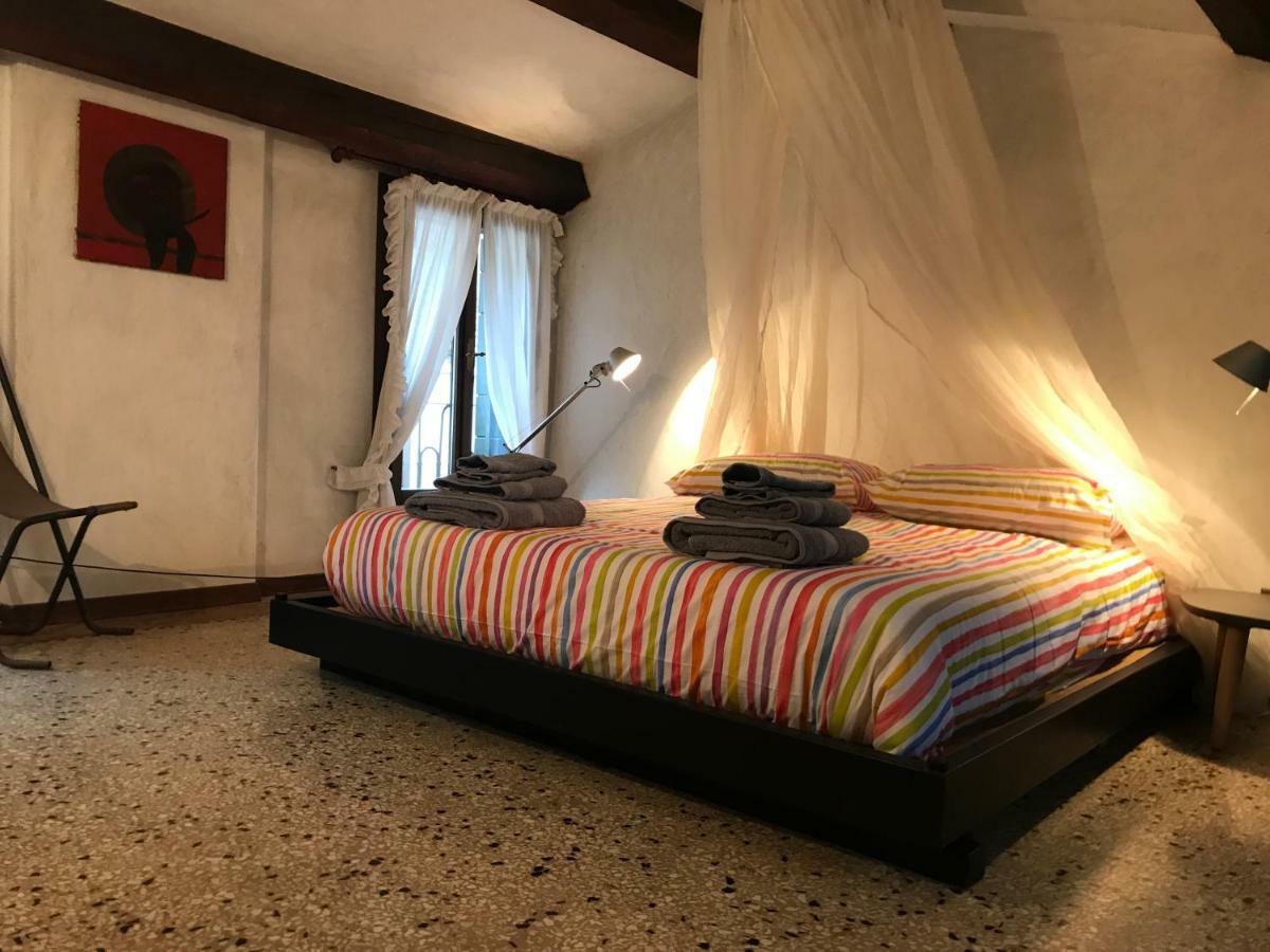 Palazzo Grassi And Accademia Bridge Superb House Apartment *