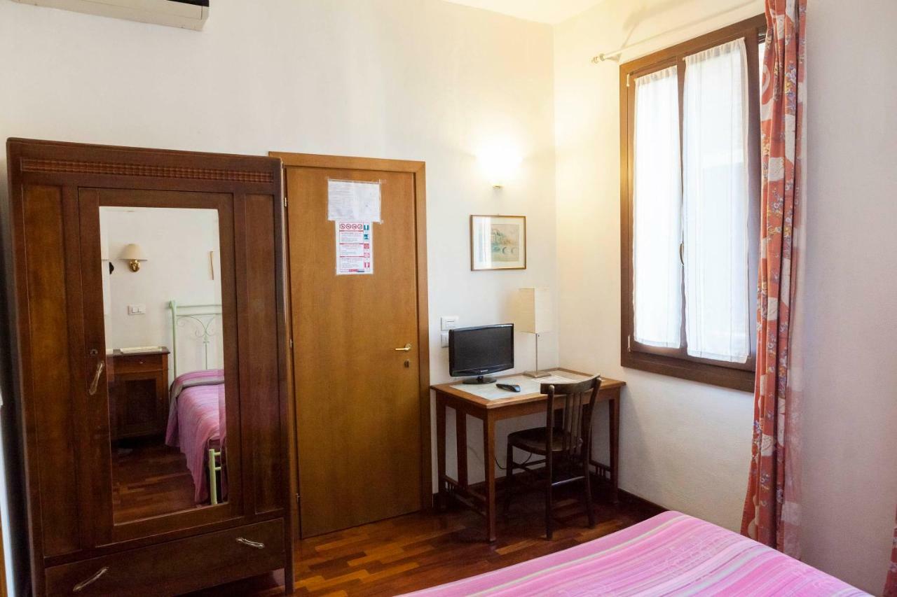 Fujiyama Bed & Breakfast *