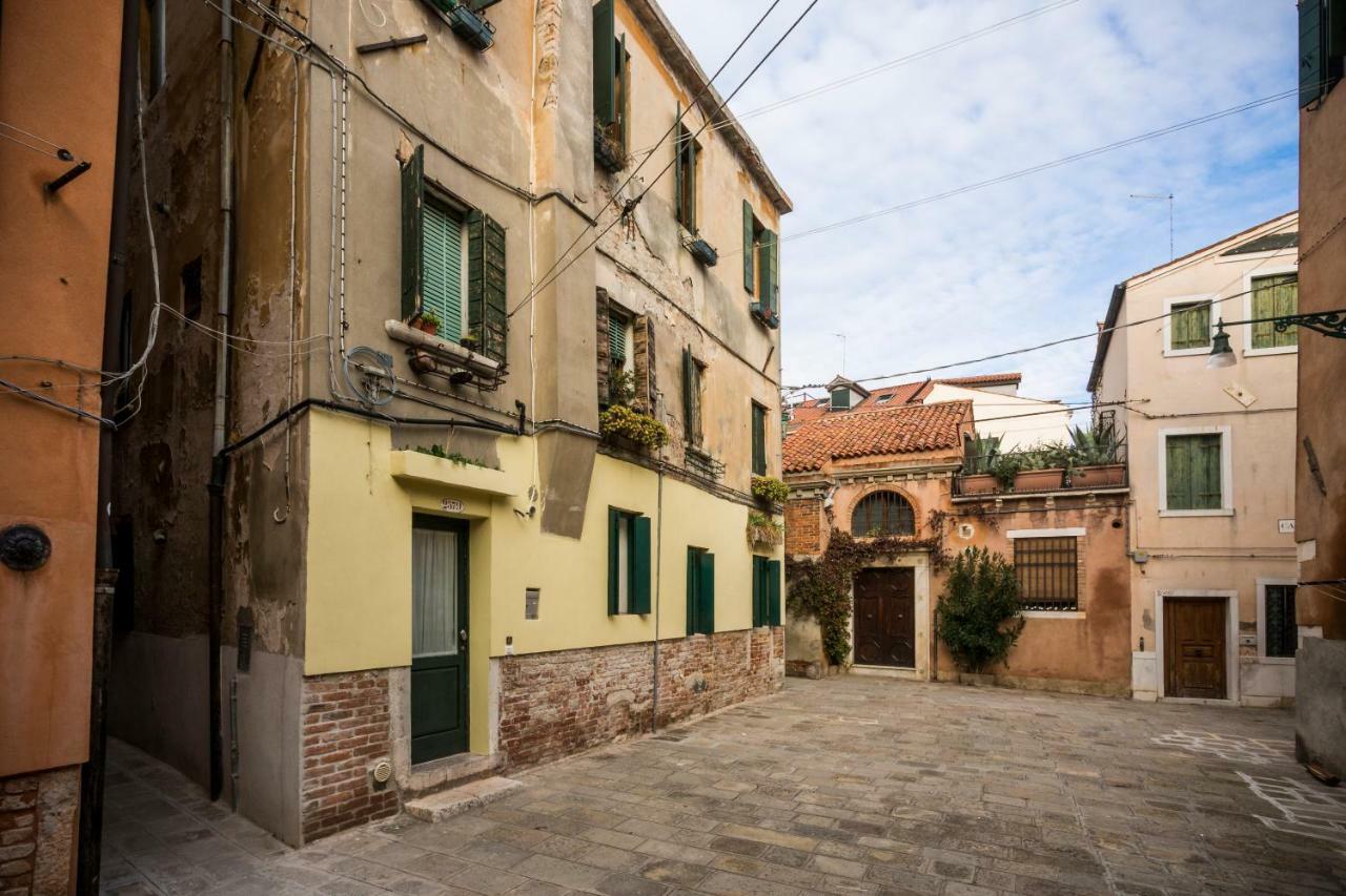 Cà Biennale: Scoprire Gli Angoli Nascosti!