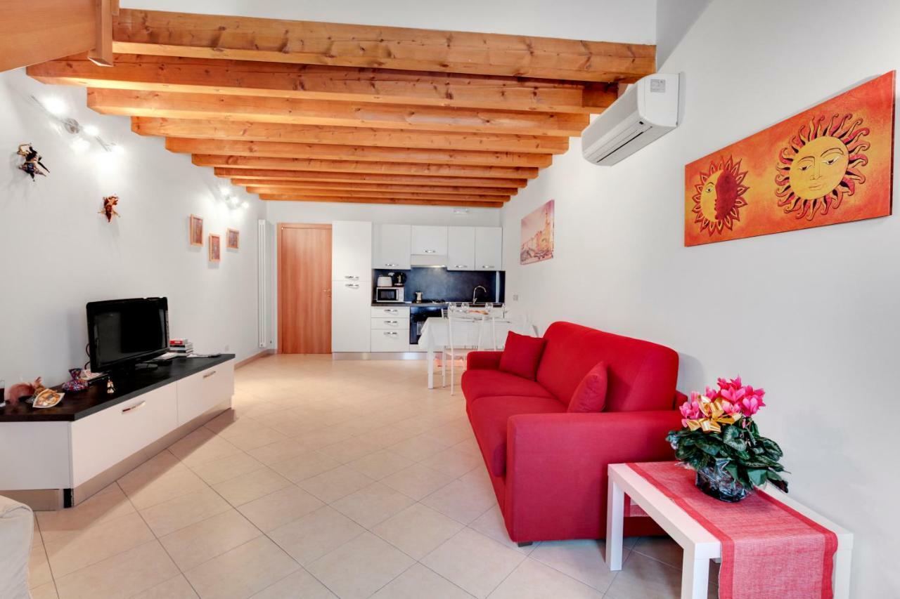 Little Canal 8 * Venise