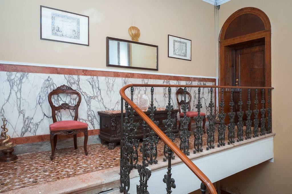 Casa Cattaneo Grand Canal View Apartment