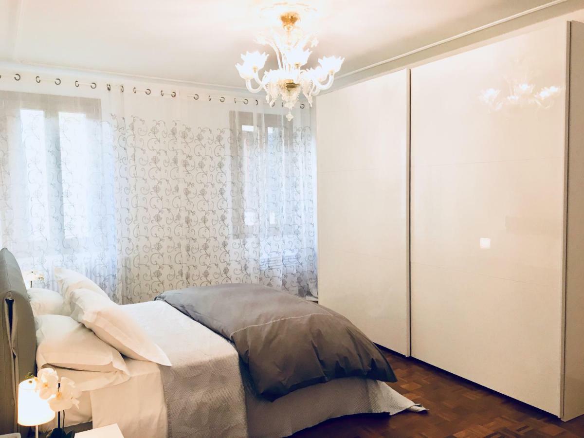 Central Apartment *