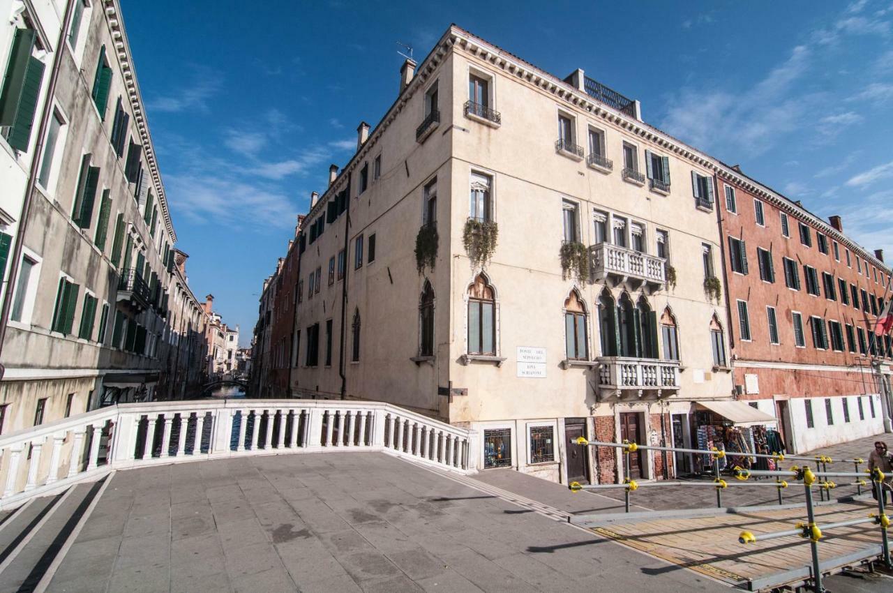 Ca' Navagero Apartment