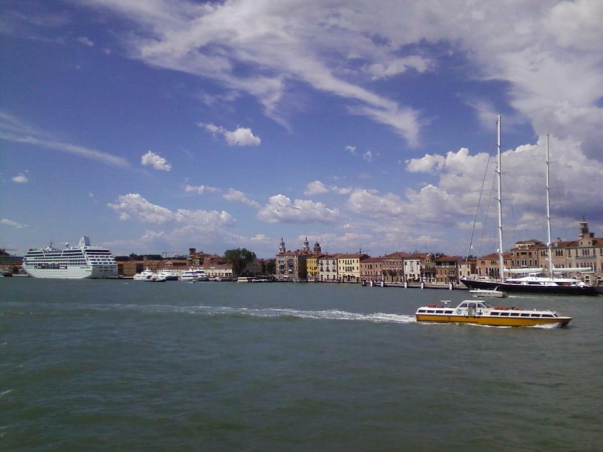 Harmony San Basilio Apartment Venedig