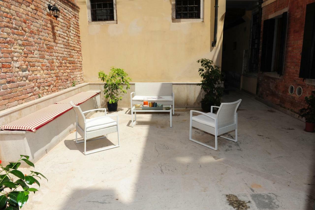 Apartment Ca' Del Cortile Venedig