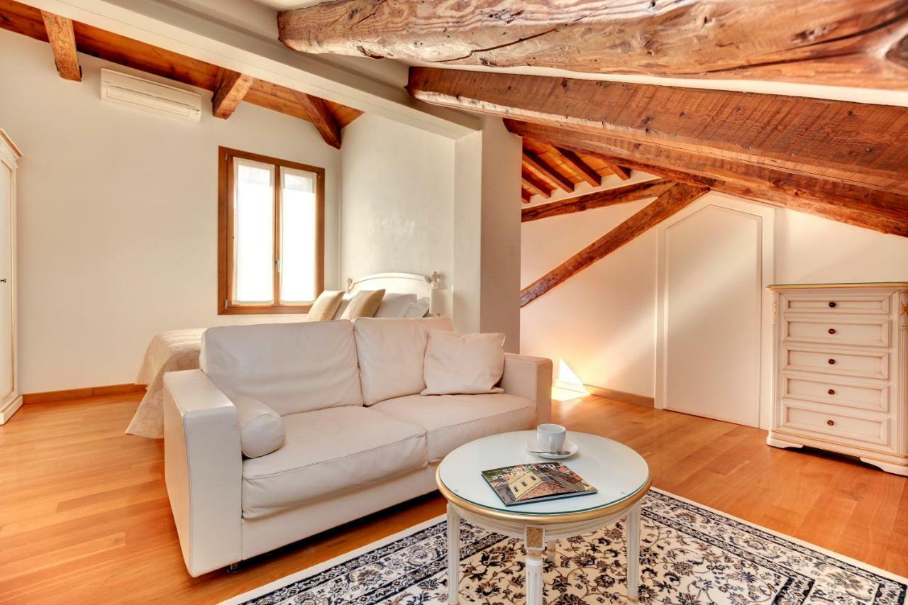 Nikki House * Venise