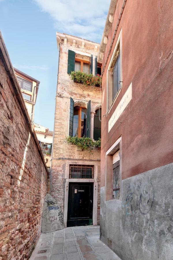 Appartement Nikki House *