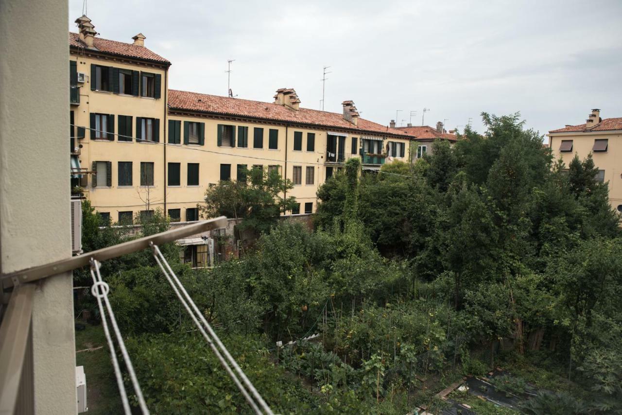 Venetian Mood: Secret Garden * Venezia