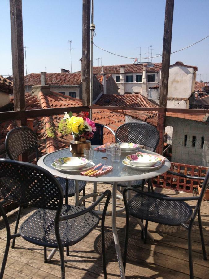 Appartamento Tintoretto 1 Con Terrazza Sopra Il Tetto, 3 Bagni, 3 Grandi Da Letto, Super Nuovo Venezia