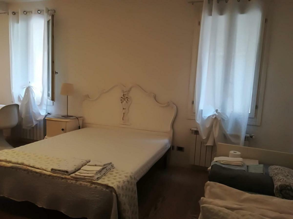 Appartamento Casettaveneziana02704 *