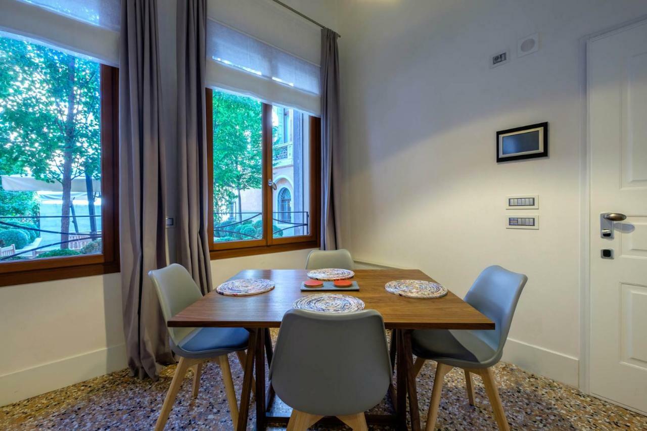 Palazzo Molin Cuoridoro - Guarana *