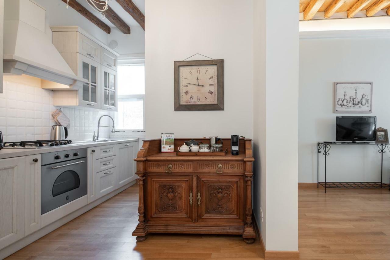 Appartement Casa Claudia Ai Frari Venetië