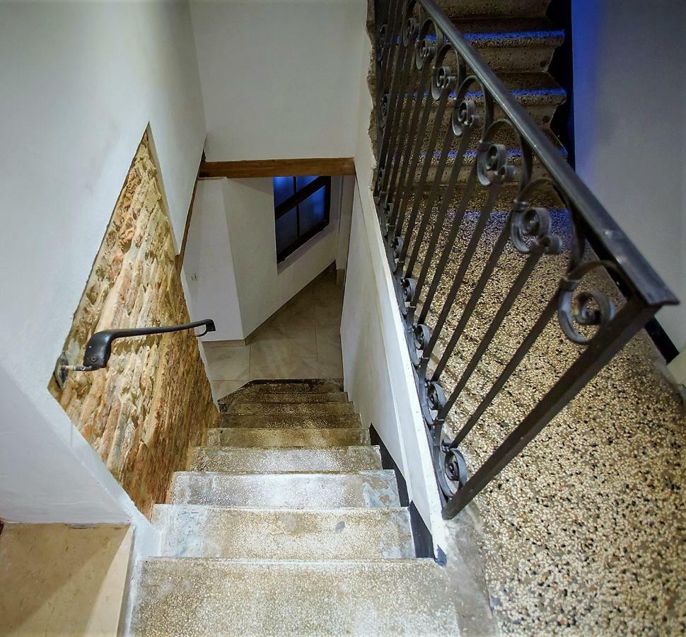 Ca Rossa - Ferienhaus *