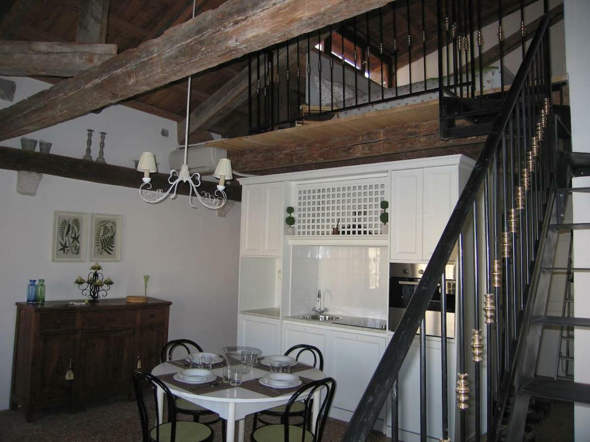 Loft Overlooking The Grand Canal *