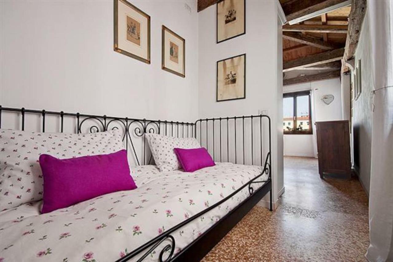 Loft Overlooking The Grand Canal Venice