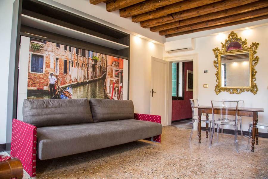 La Colombina Appartement *