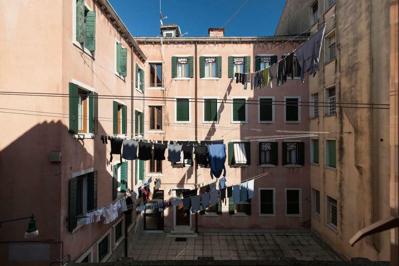 Le Ancore Few Steps From Biennale Art Appartamento