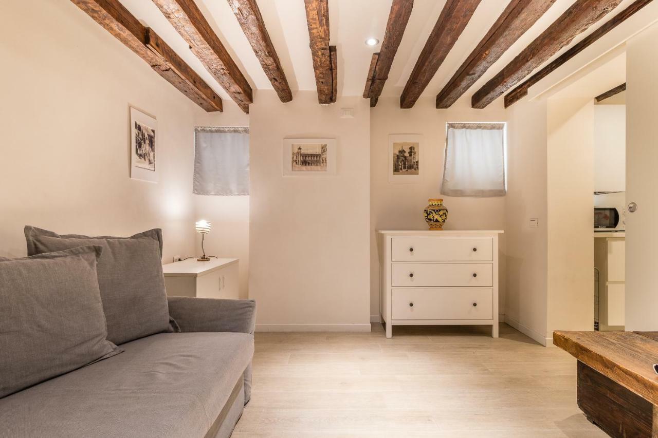 Apartment Ramo Delle Moschette *