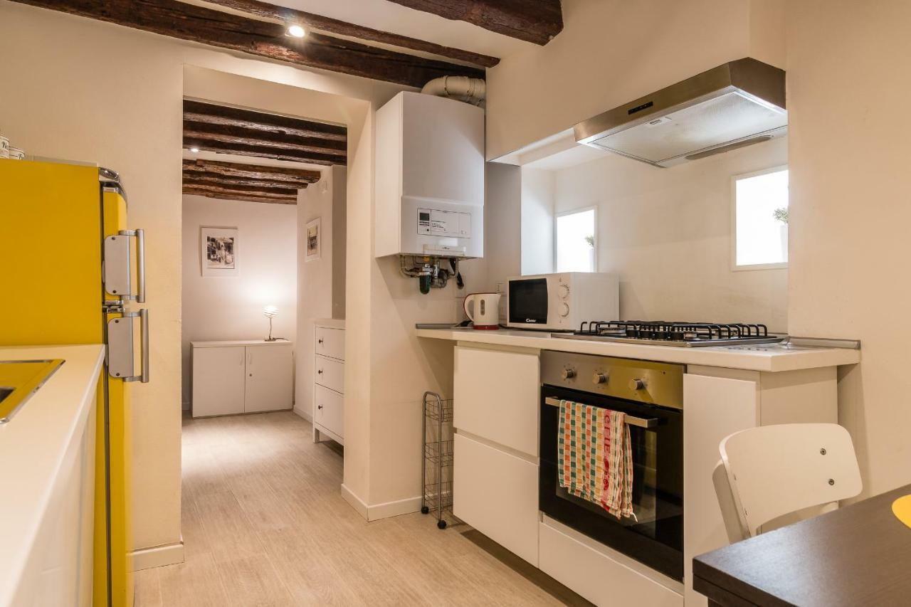 Apartment Ramo Delle Moschette