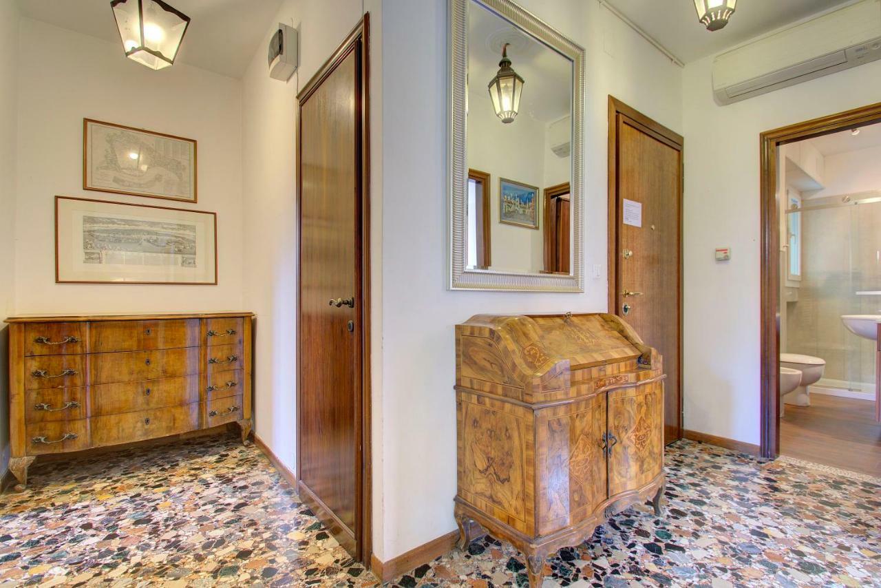 Peggy-guggenheim Apartment Venedig