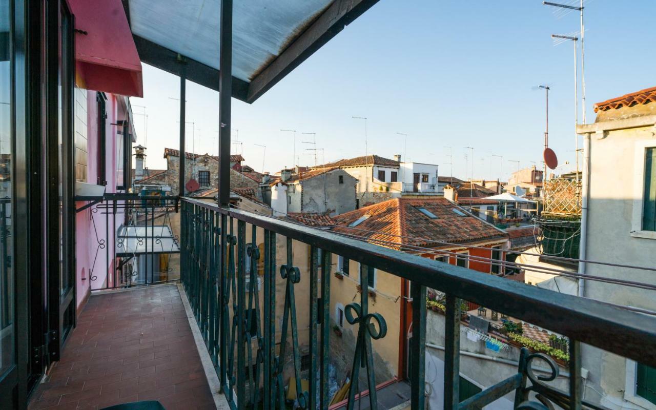 Venetian Roof View Appartement