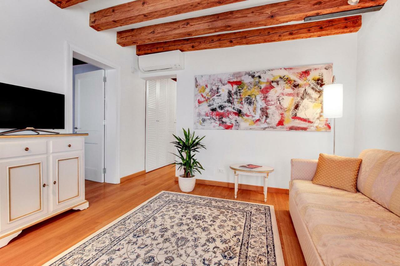 Nikki House * Venise