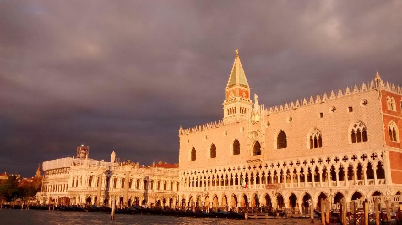 Apartment Ca' Giulia - Biennale - Free Wifi Fiber Venedig