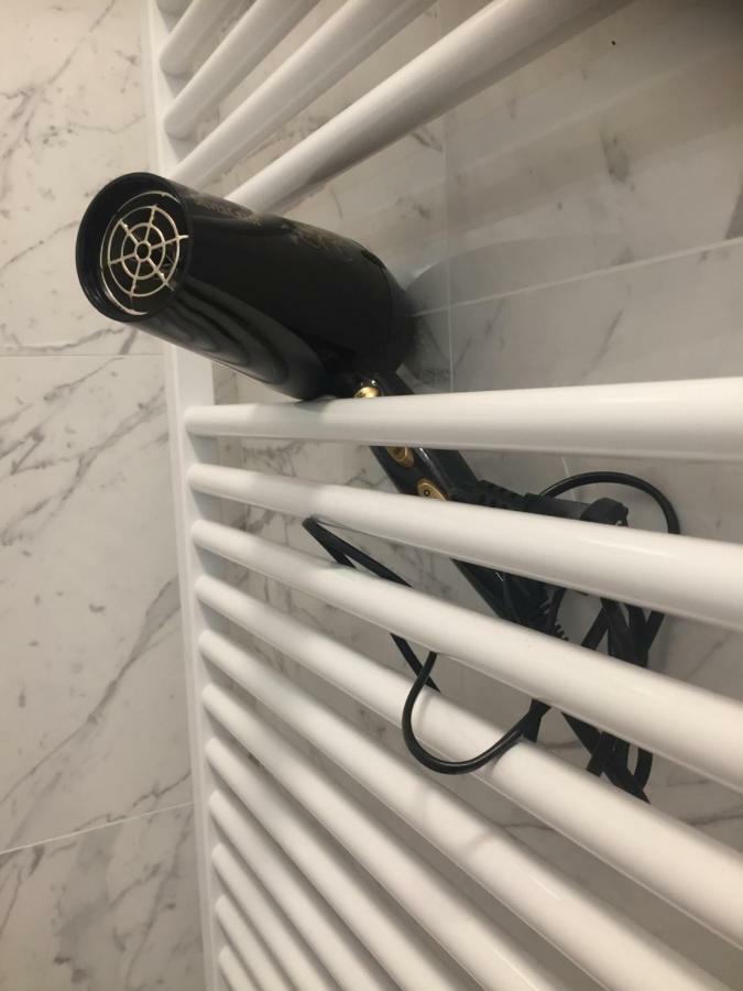 Tintoretto 1 Con Terrazza Sopra Il Tetto, 3 Bagni, 3 Grandi Da Letto, Super Nuovo Appartamento *