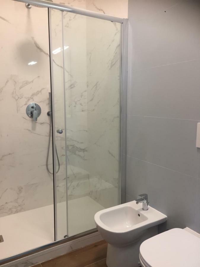 Appartamento Tintoretto 1 Con Terrazza Sopra Il Tetto, 3 Bagni, 3 Grandi Da Letto, Super Nuovo