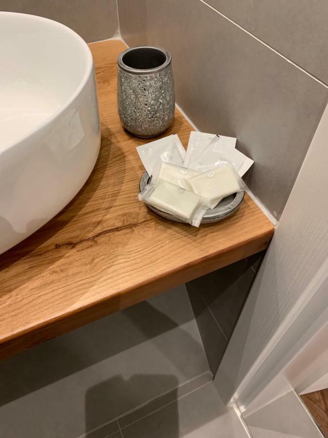 Apartment Silver