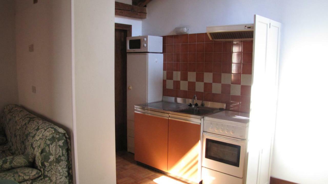 Delicious Near St. Square Appartement *