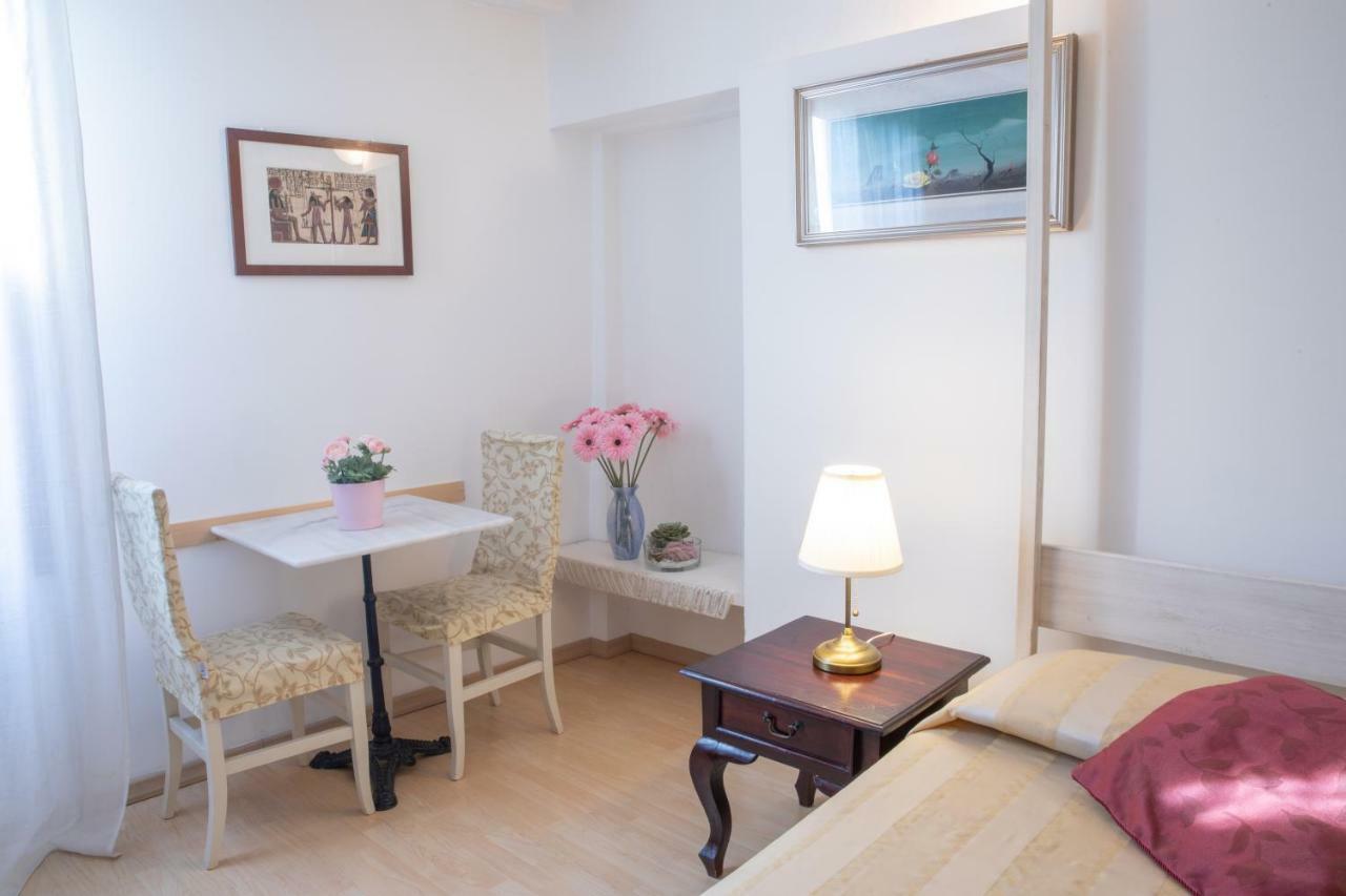 Dimora Al Doge Beato Vista Canale Couette-café