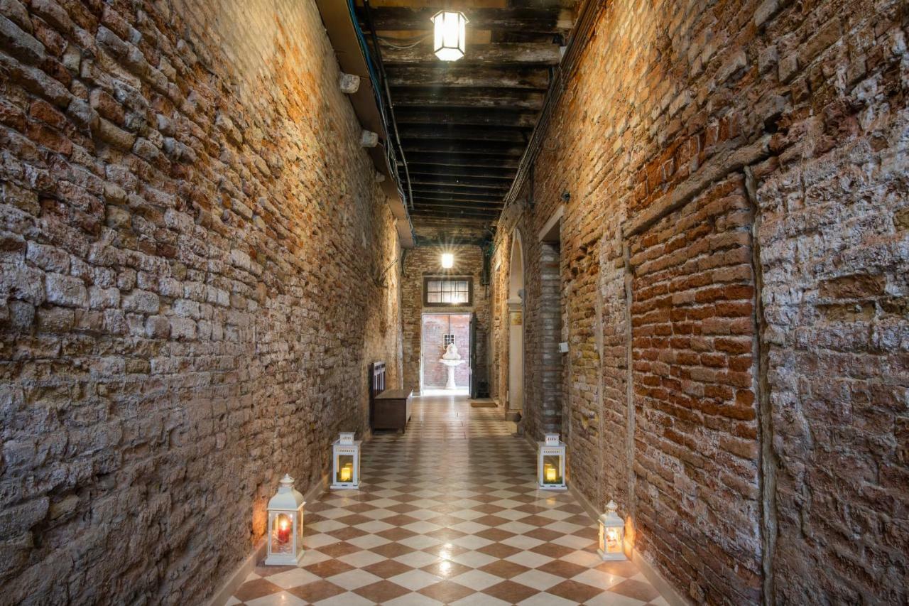 Dimora Al Doge Beato Vista Canale Couette-café 2*