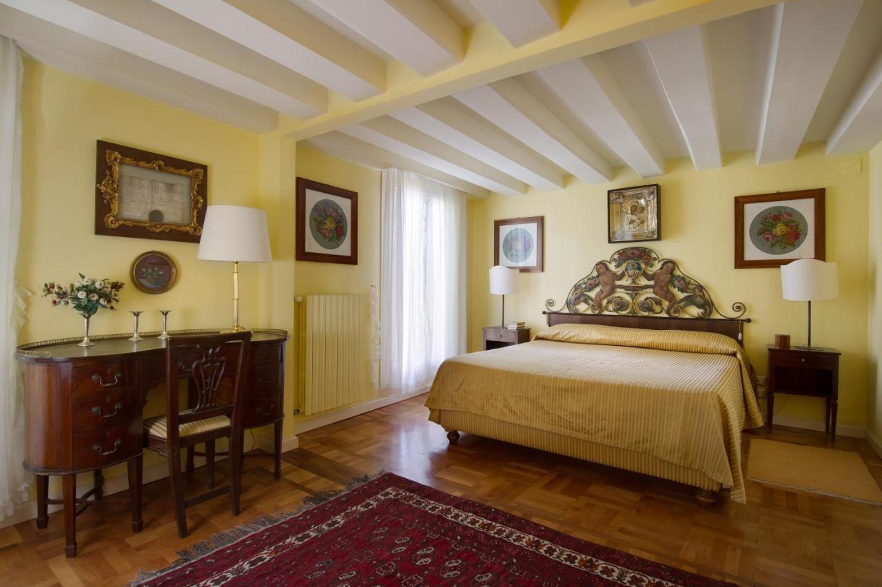 Ca' Cerchieri Mezzanine Apartment
