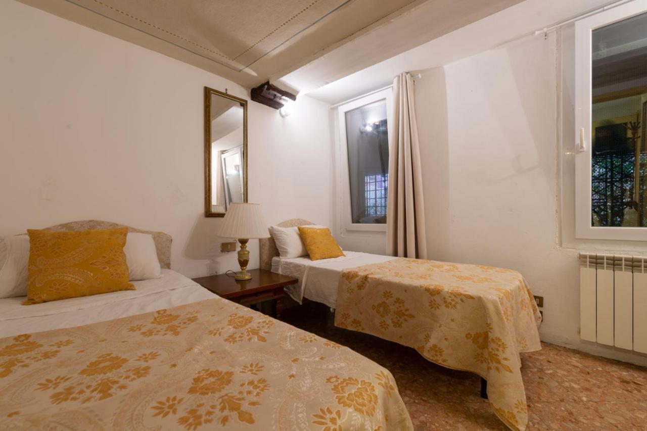 Appartement Historical In Center