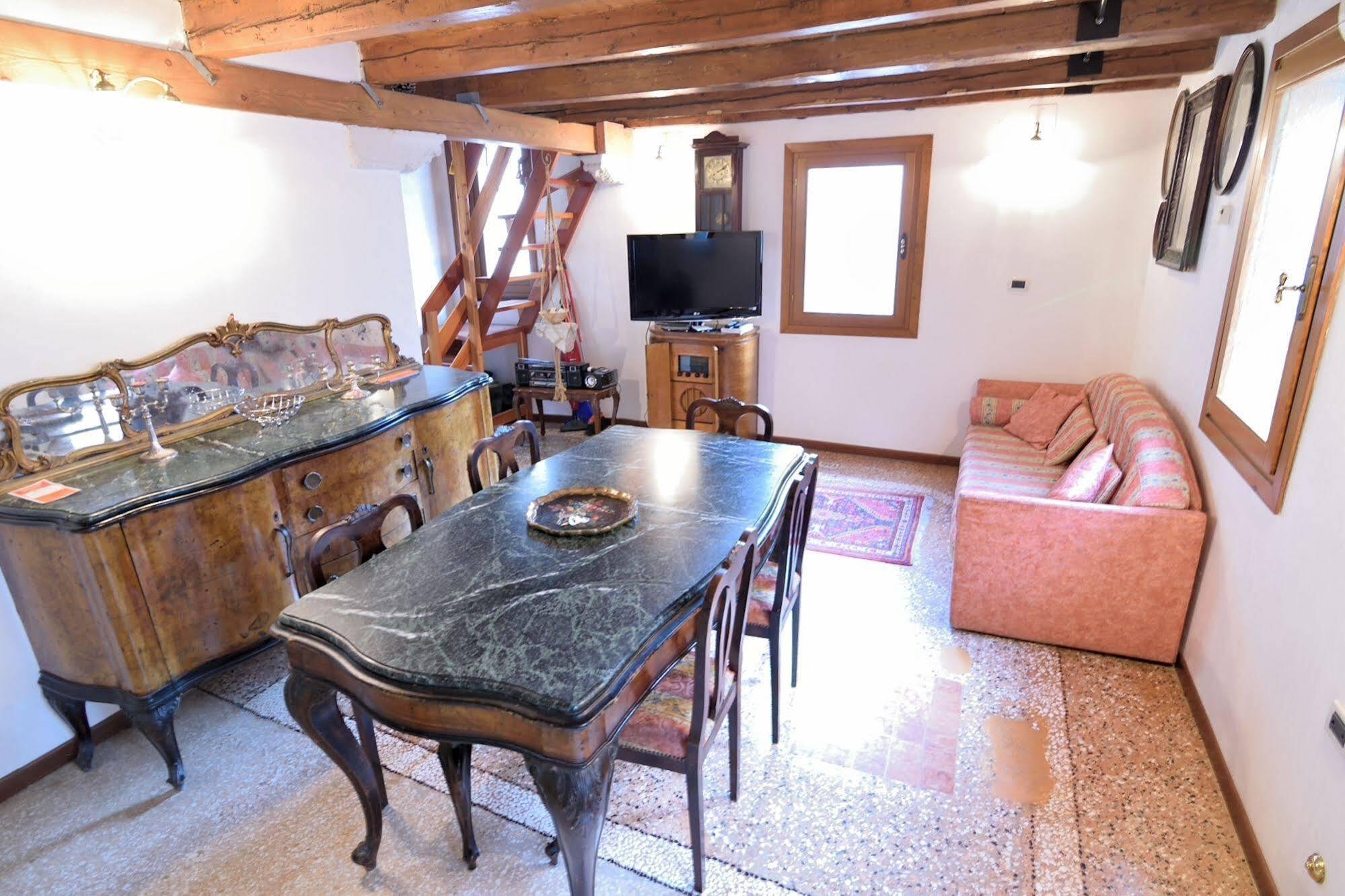 Papa Paolo Ii Appartement