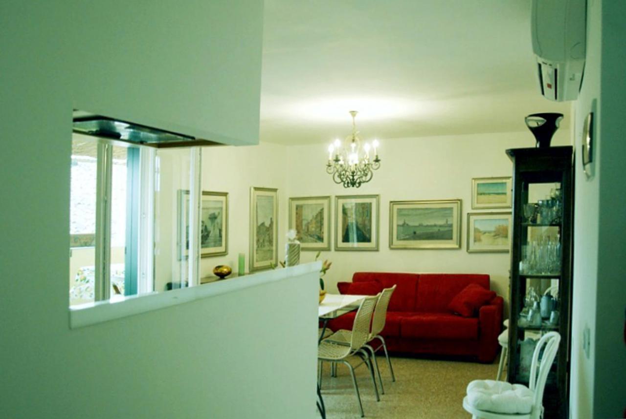 - Ca' D'oro: Bella Casa Con Terrazzi