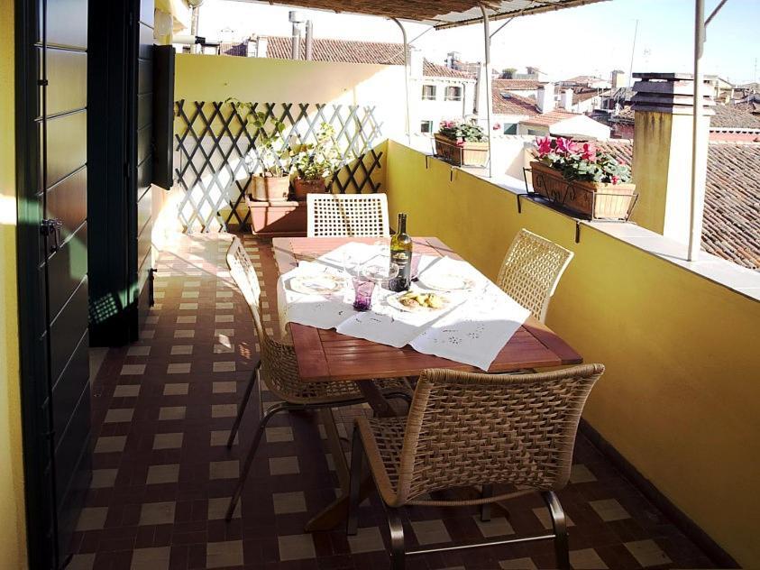 Apartment - Ca' D'oro: Bella Casa Con Terrazzi Venice