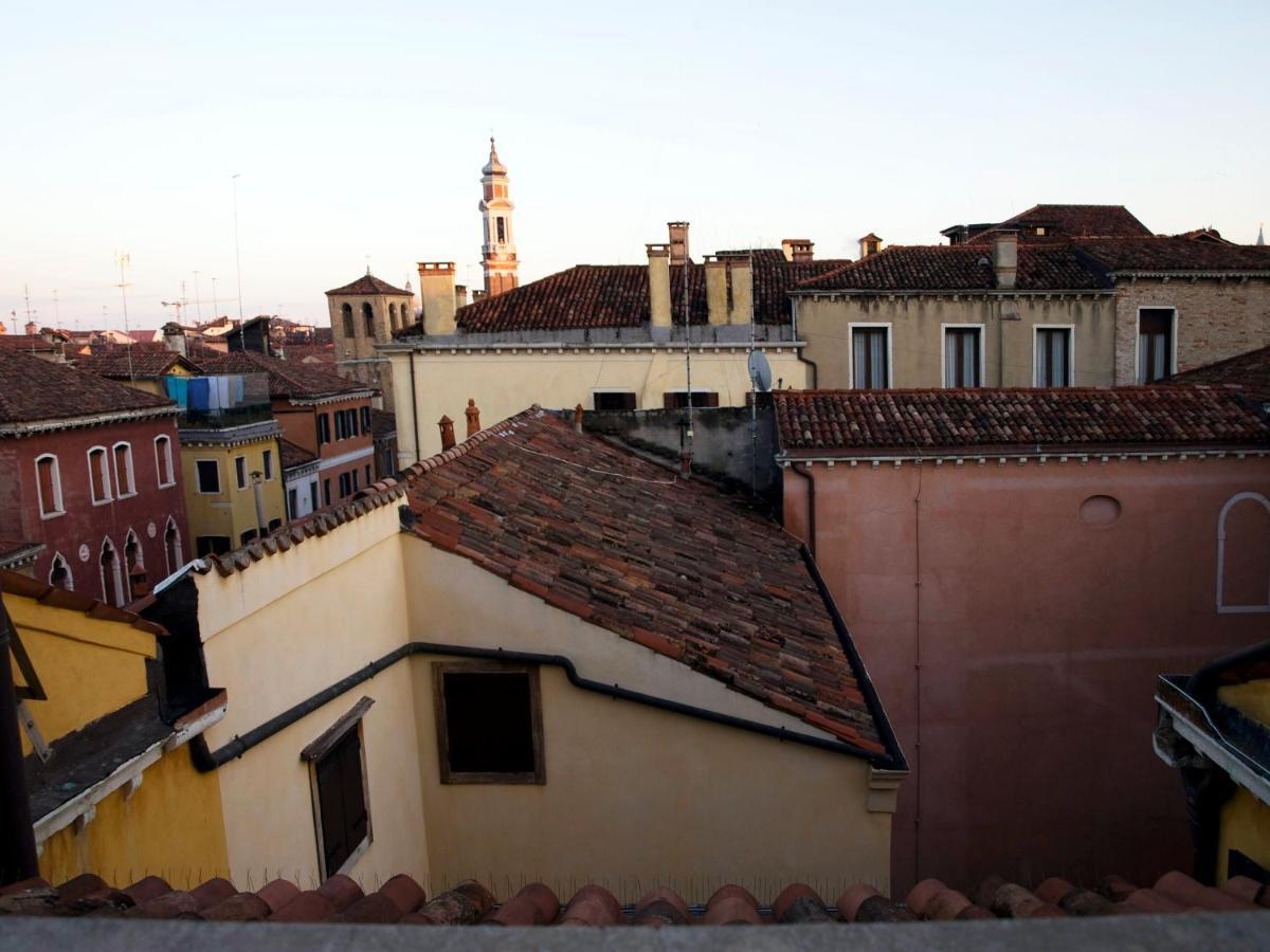 - Ca' D'oro: Bella Casa Con Terrazzi Apartment