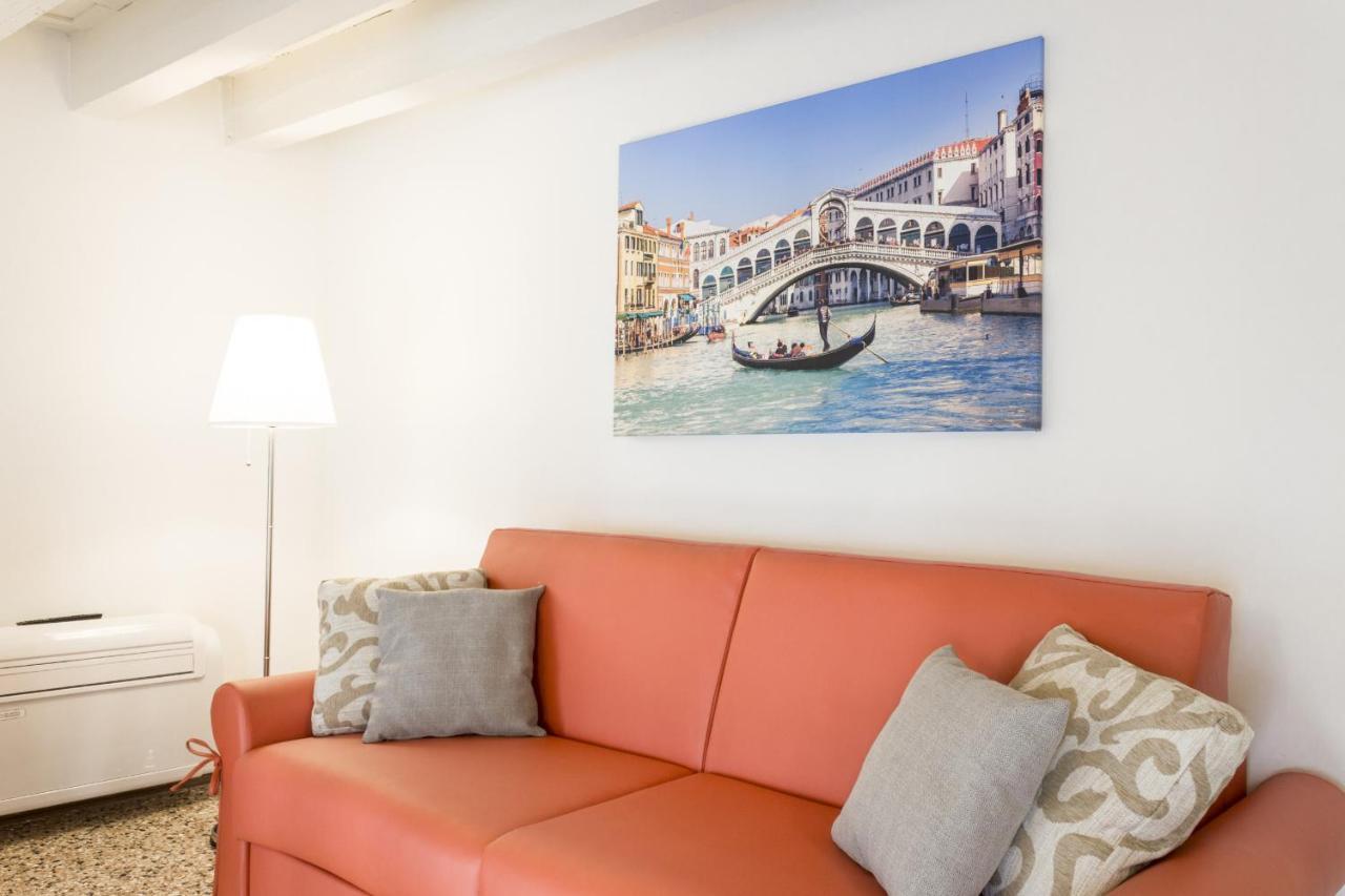 Appartement Rialto Corte Dei Sansoni Canal View By Wonderful Italy *