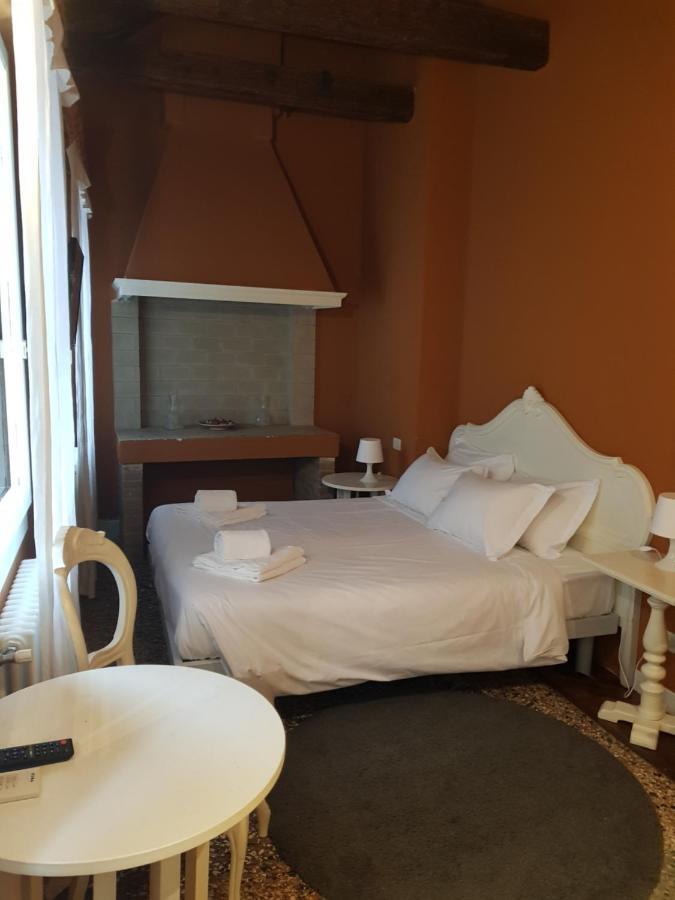 Casa Fornaretto 2* Venedig