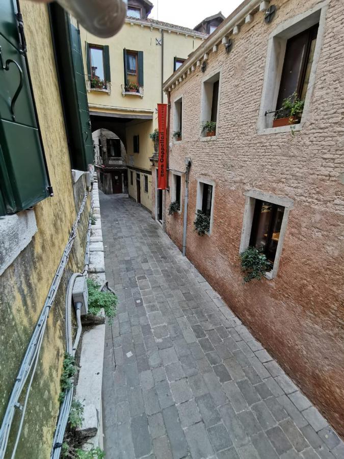 Deluxe 3 Bedrooom Flat In Rialto