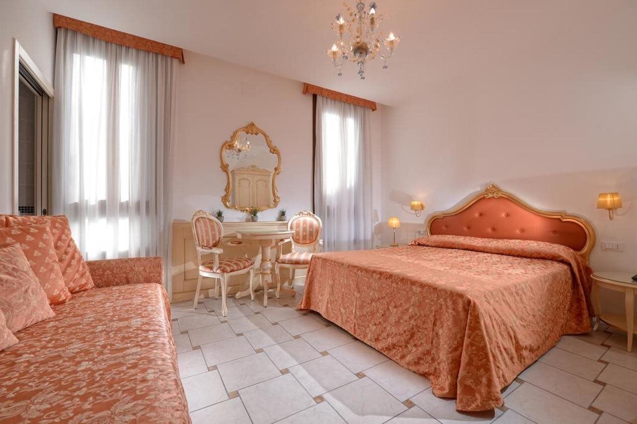 Ca' Marinella 3* Venedig