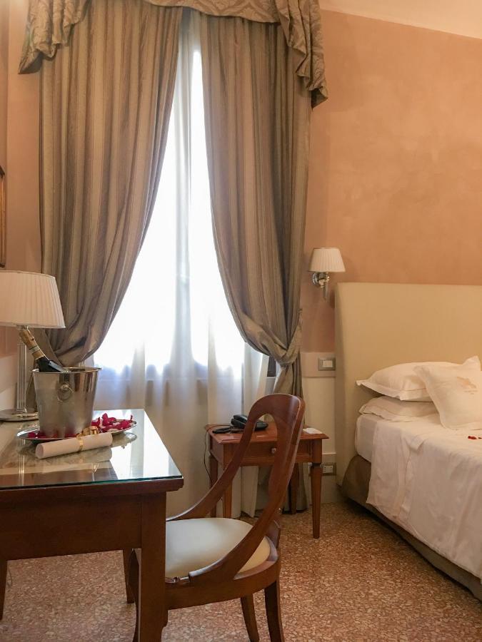 Hotel Palazzo Vitturi 3*