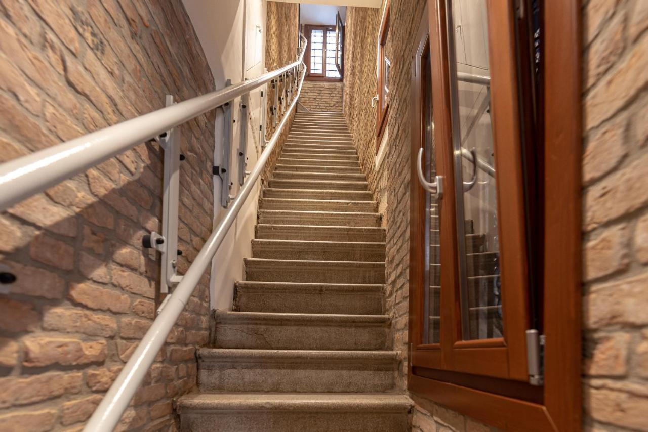 La Finestra Sulle Beccarie 2* Venetië