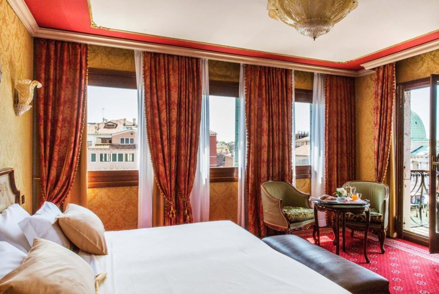 Hotel Nh Santa Lucia Venetië