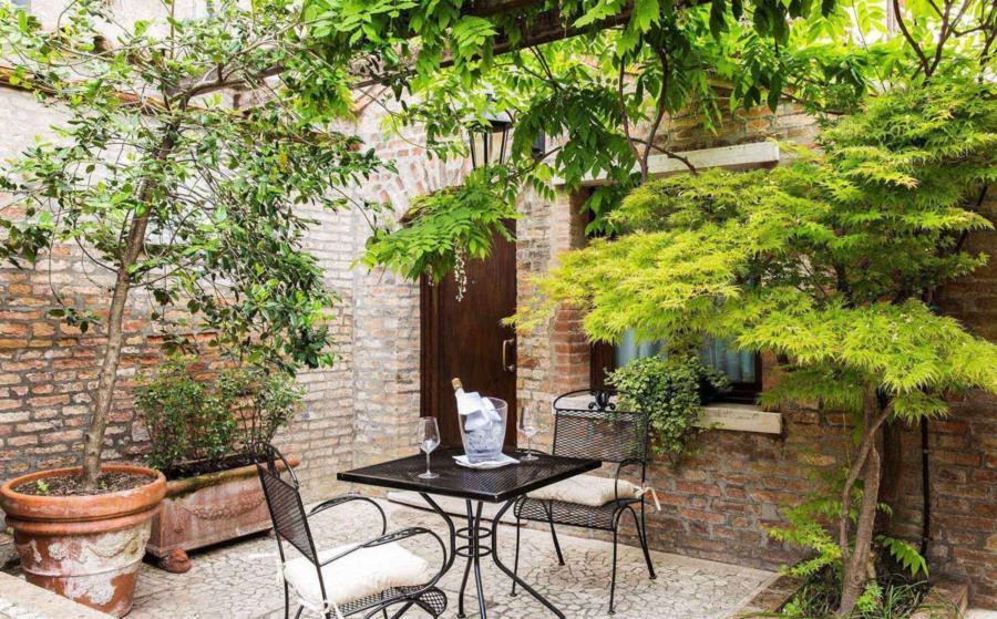 Nh Santa Lucia 4* Venetië