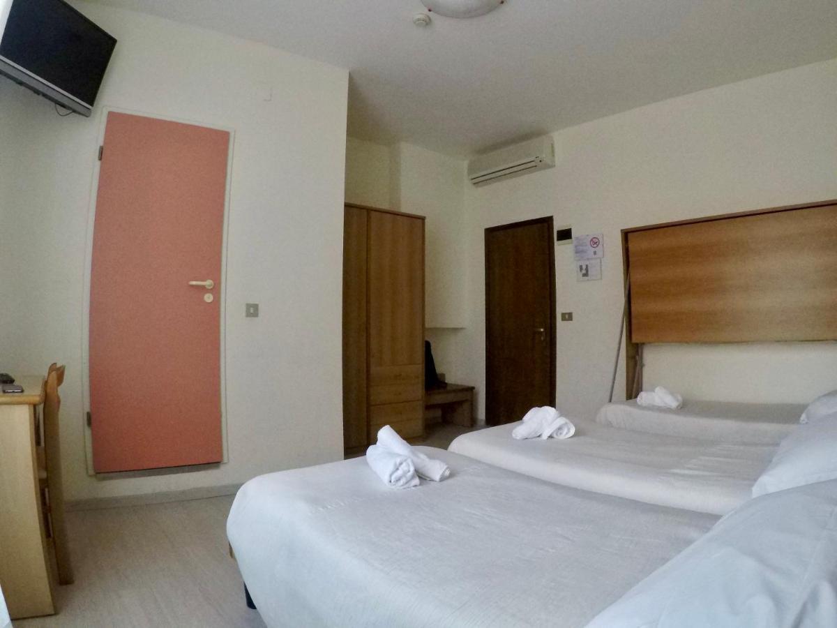 Silva Hotel *