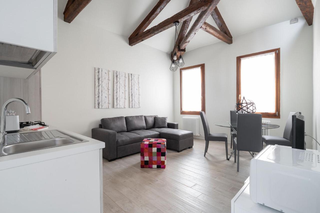 In San Marco With Canal View By Wonderful Italy Apartment